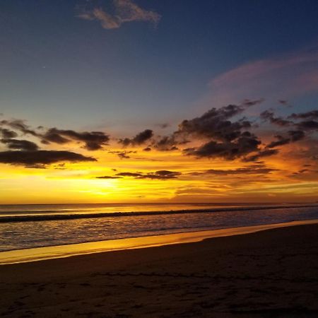 Big Surf House Hotel Managua Buitenkant foto